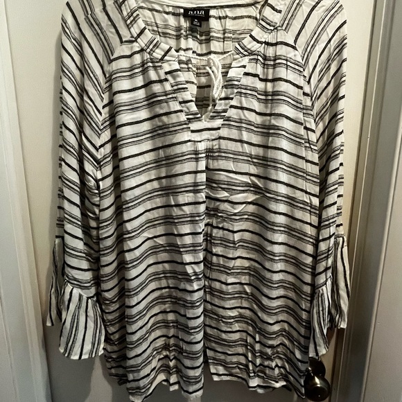 a.n.a Tops - XL ladies blouse